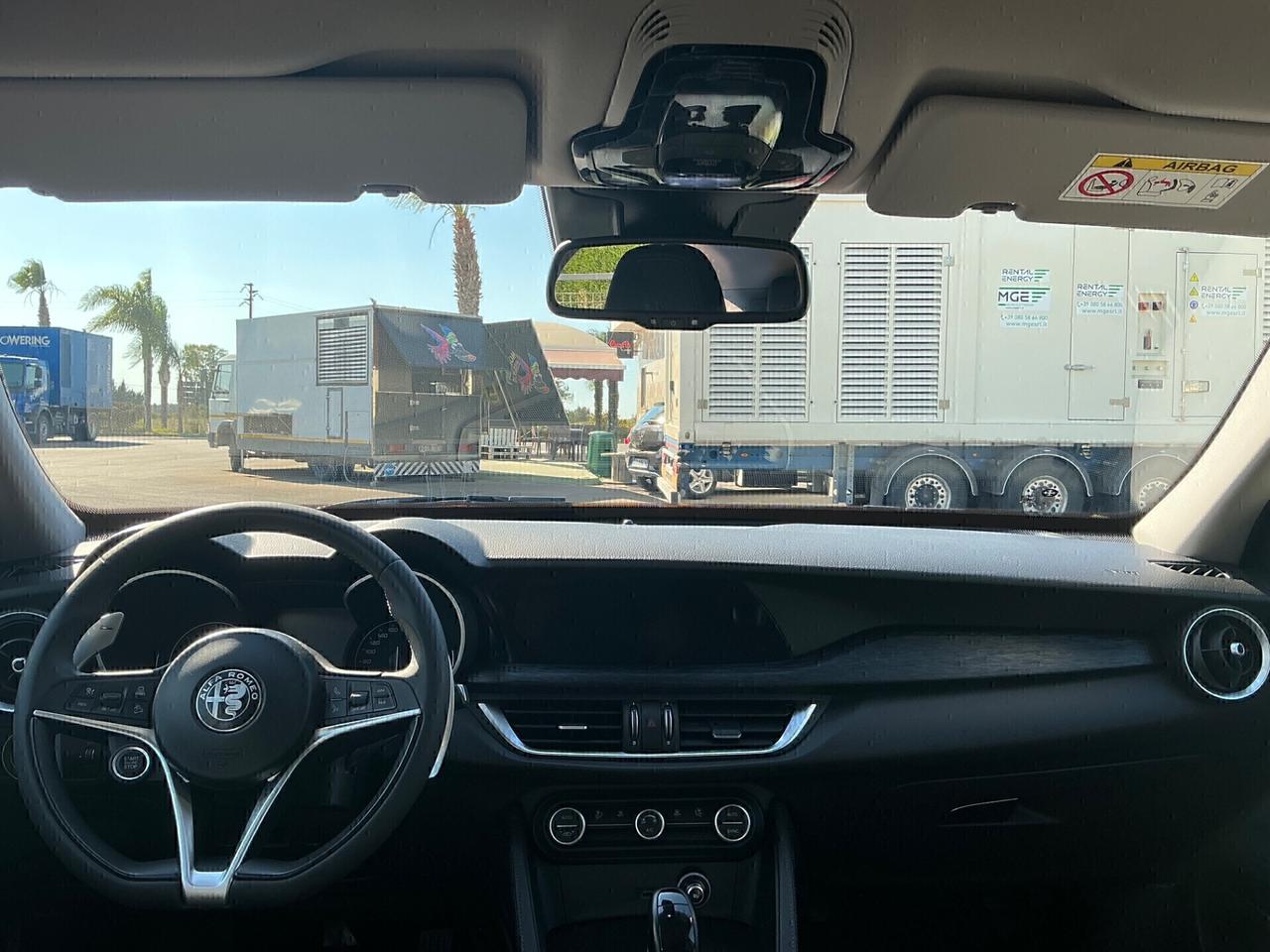 Alfa Romeo Stelvio 2.2 Turbodiesel 160 CV AT8 RWD 2019