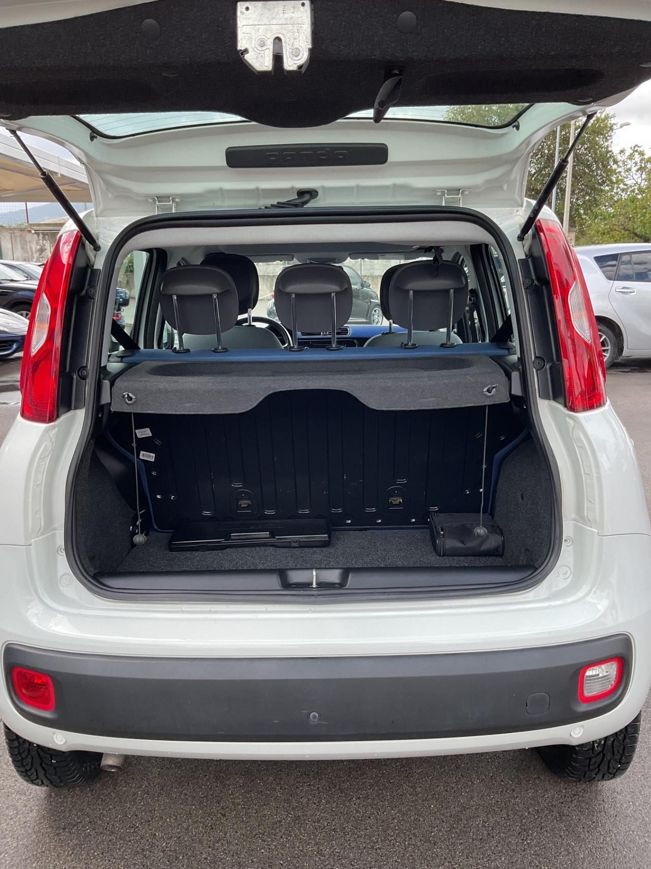 Fiat Panda 0.9 TwinAir Turbo Natural Power Lounge