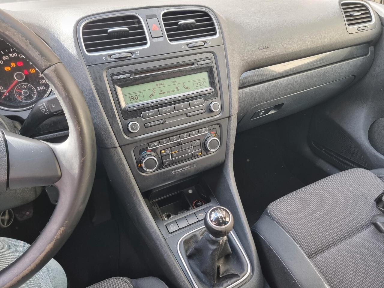 Volkswagen Golf Var. 2.0 TDI DPF Comfortline