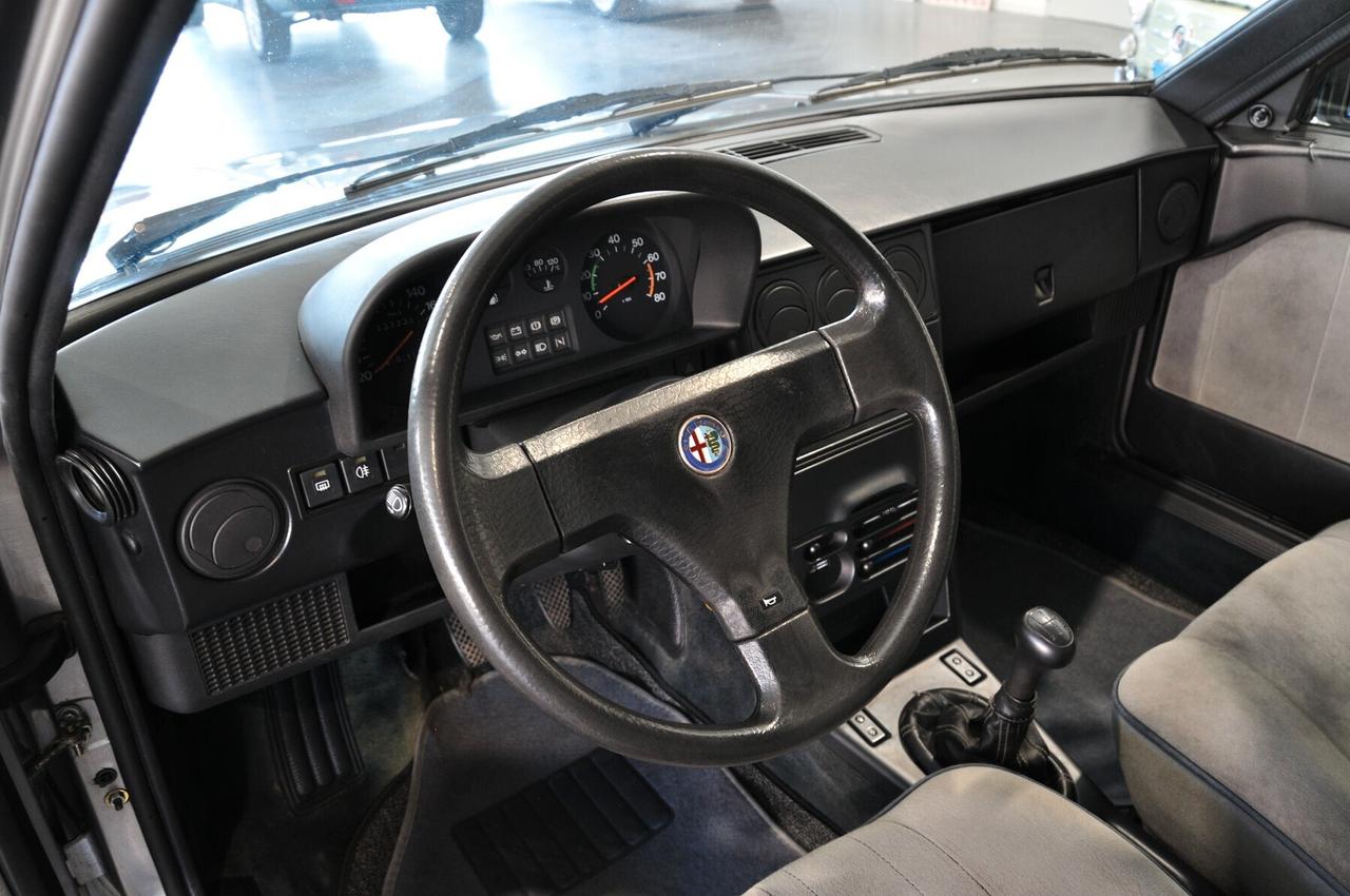 Alfa Romeo 33 1.3 Blue Line ASI motore a nuovo