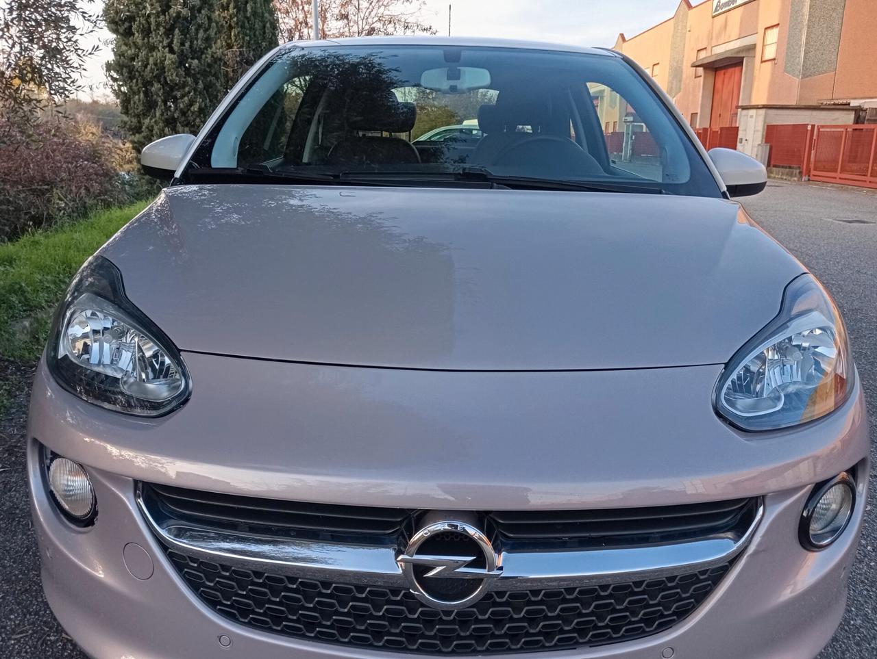 Opel Adam Rocks 1.4 87 CV valuto permute