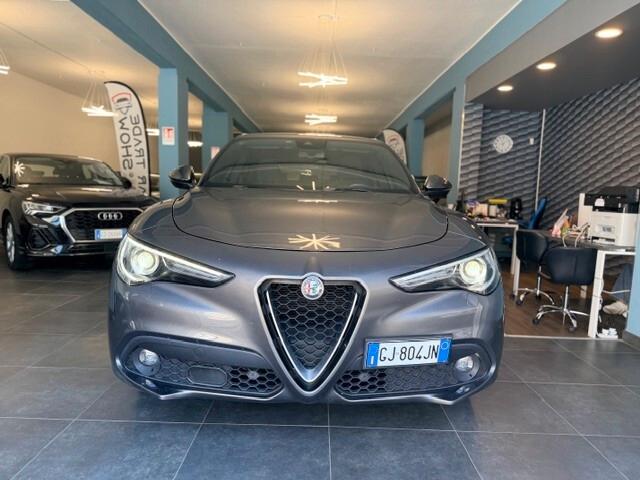 Alfa Romeo Stelvio 2.2 Turbodiesel 160 CV AT8 RWD Super Business