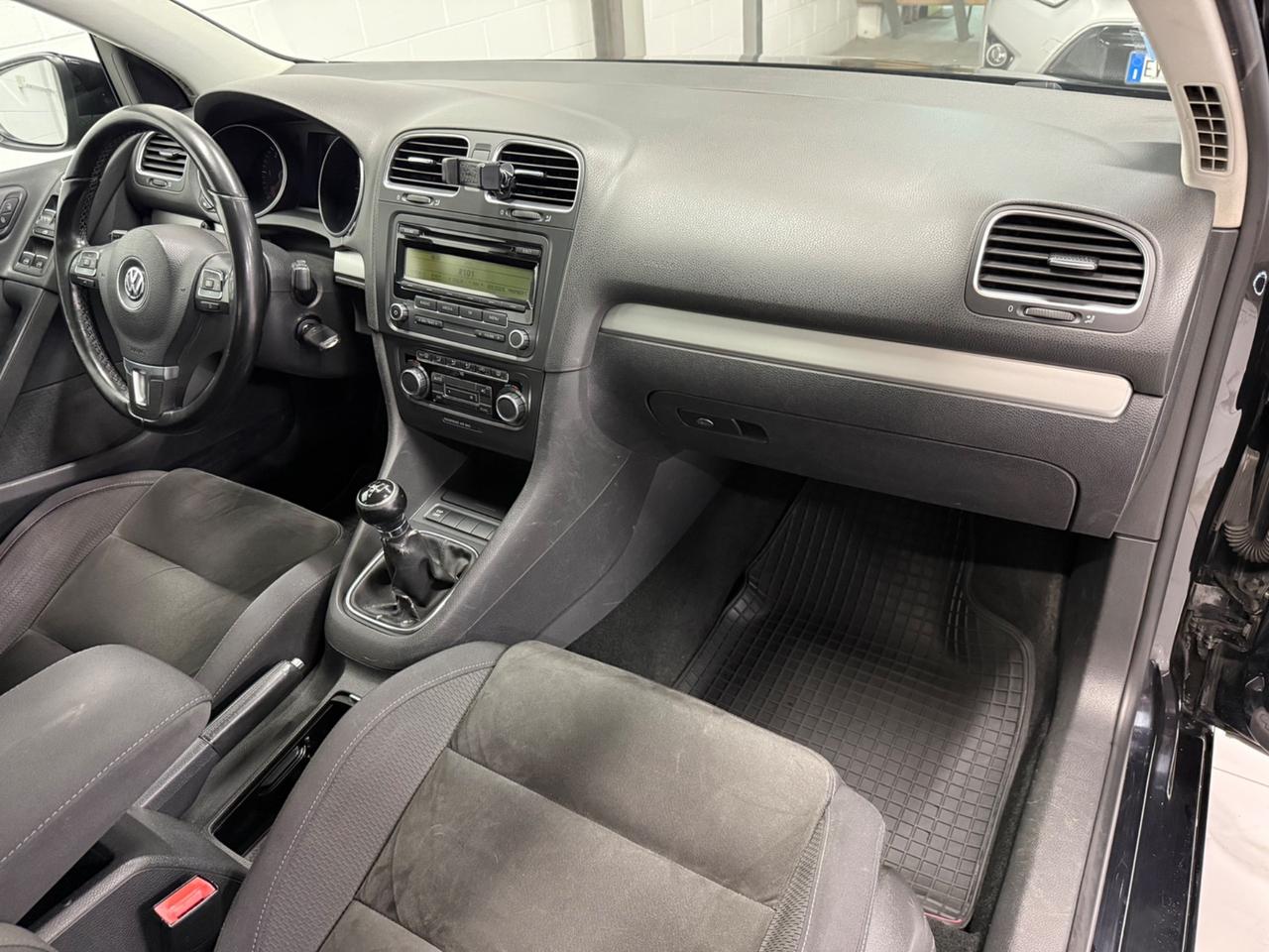 Volkswagen Golf 1.6 TDI DPF 5p. Highline