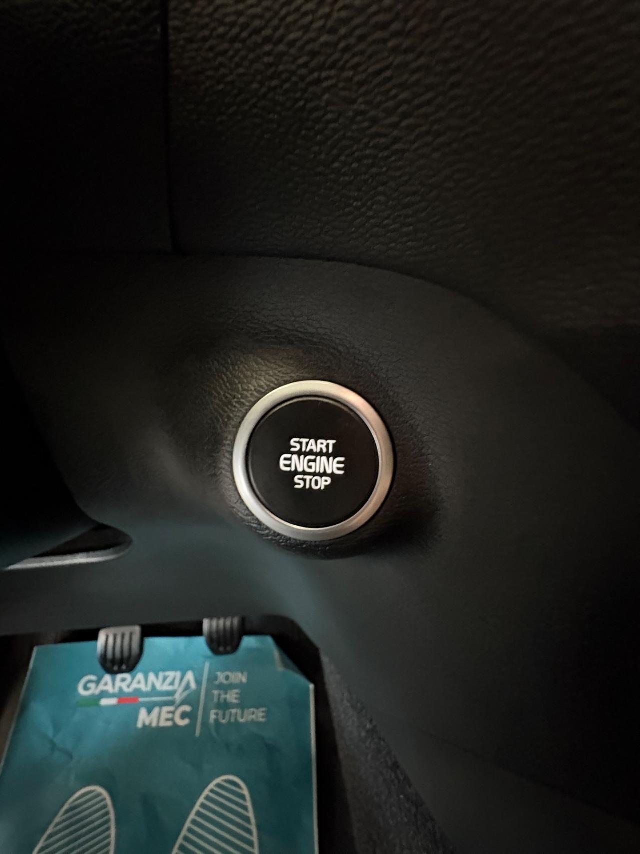 Volvo XC40 T2 1.5 benzina 130cv 2021 km 34000