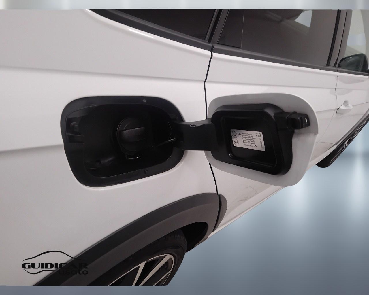 VOLKSWAGEN Taigo - Taigo 1.0 tsi R-Line 110cv