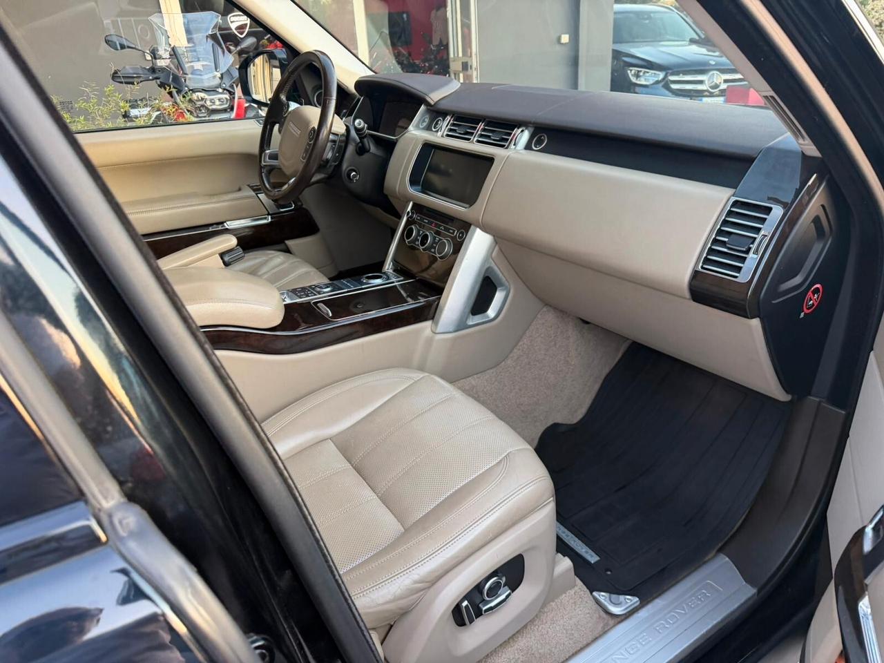 LAND ROVER RANGE 3.0 TDV6 VOGUE FULL OPTIONAL