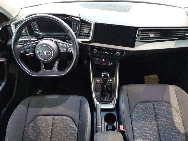 Audi A1 A1 citycarver 30 TFSI S tronic