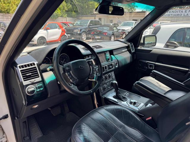 LAND ROVER Range Rover 3.6 TDV8 HSE Launch Edition