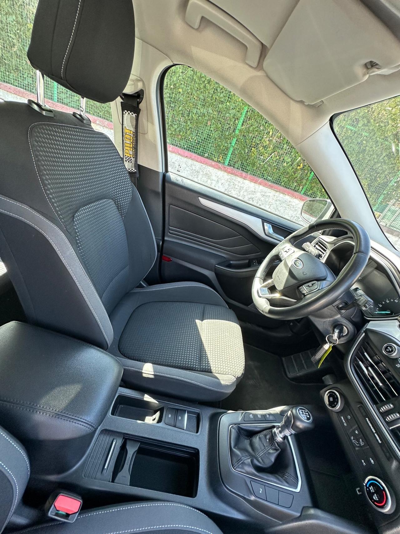 Ford Focus 1.0 EcoBoost 125 CV SW Business