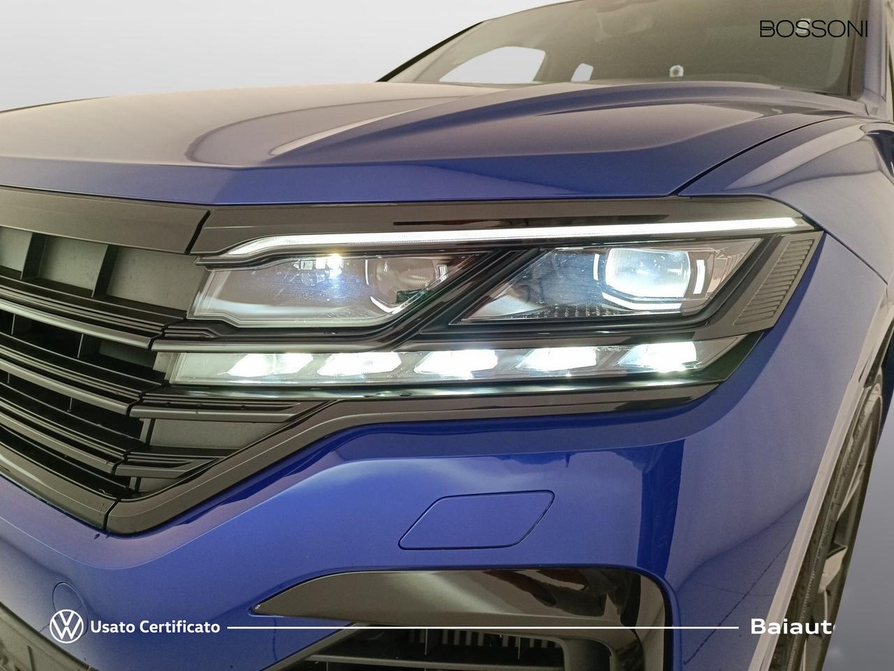 Volkswagen Touareg 3.0 v6 tsi ehybrid r 4motion tiptronic