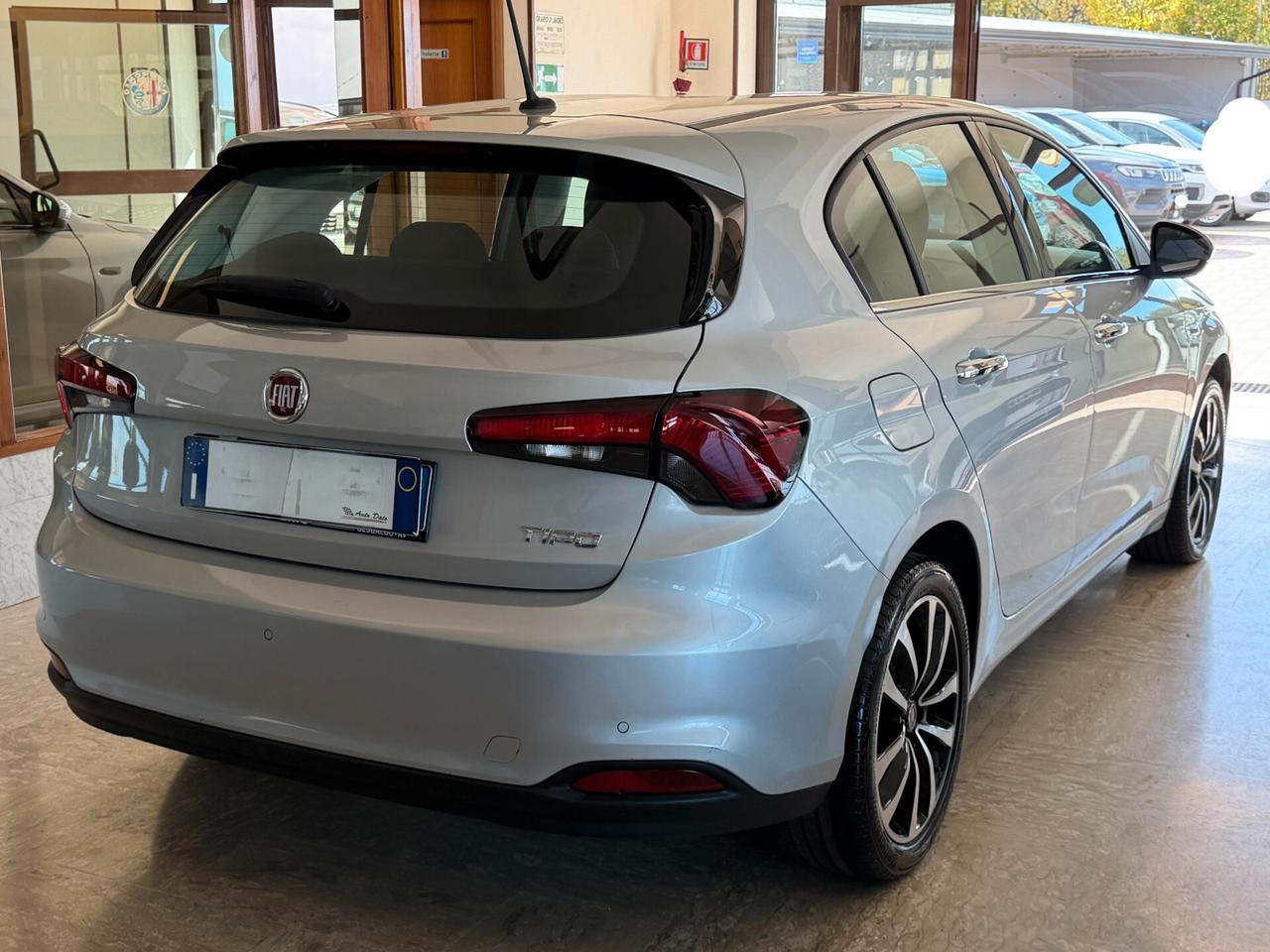 Fiat Tipo 1.6 M.JET 120 cv. 5 porte LOUNGE (Nav)