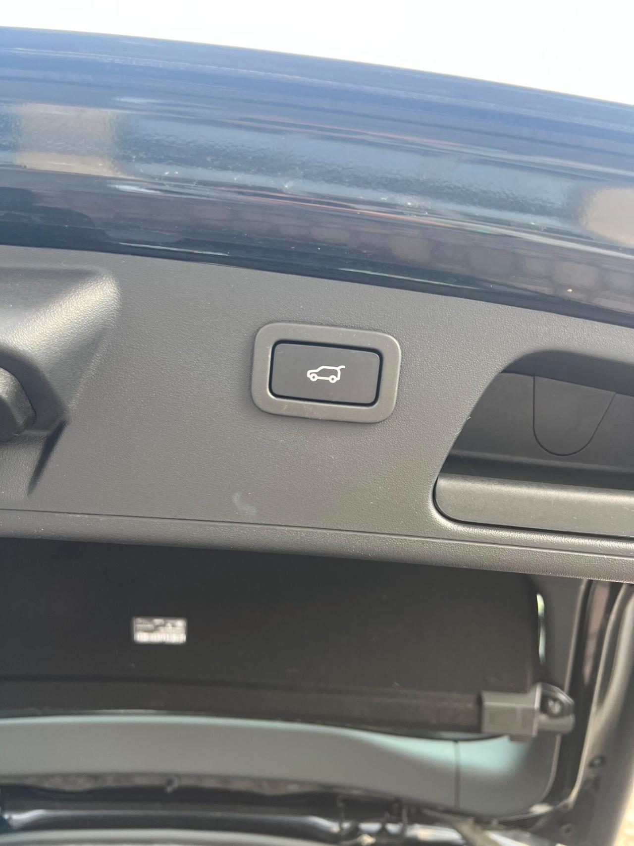 Jaguar E-Pace 2.0D I4 163 CV AWD Auto R-Dynamic SE