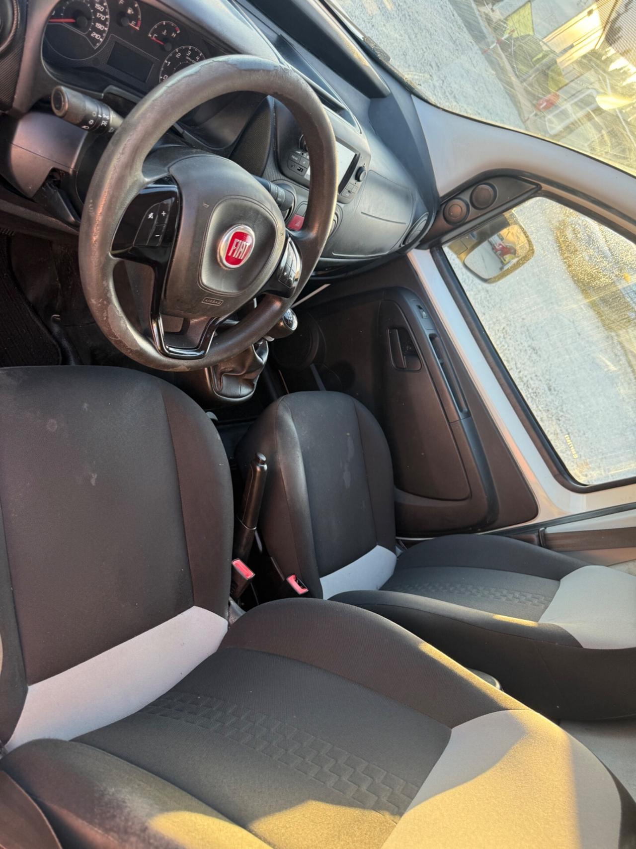 Fiat Fiorino 1.4 8V 77CV Cargo METANO