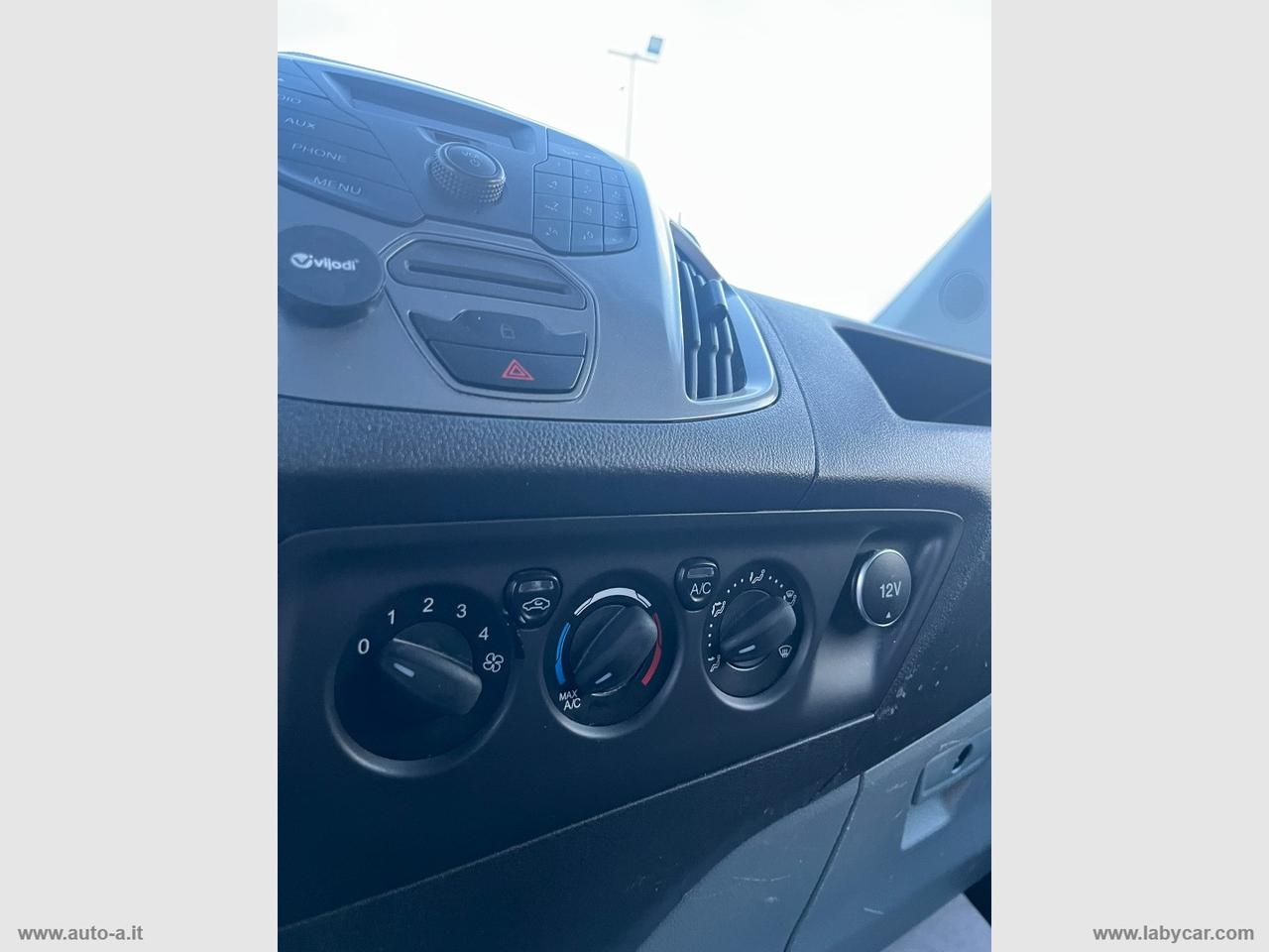 TRANSIT CUSTOM 2.0 TDCi 130 CV FURGONE 3 POSTI