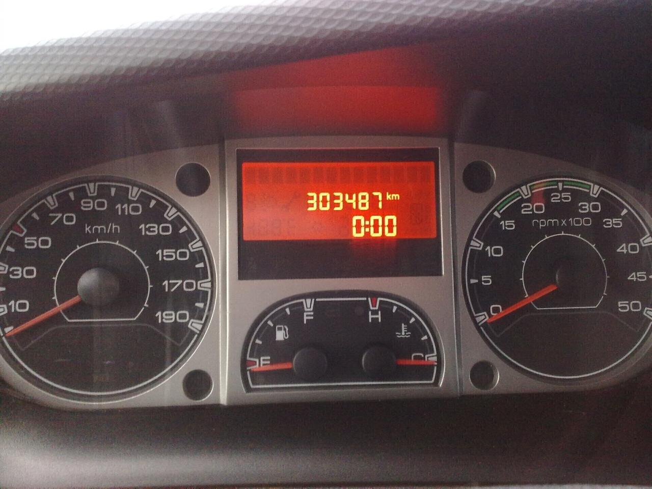 Iveco Daily 35c14 3000cc GRANVOLUME - 2011