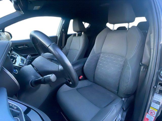 TOYOTA C-HR 2.0 Hybrid E-CVT Trend