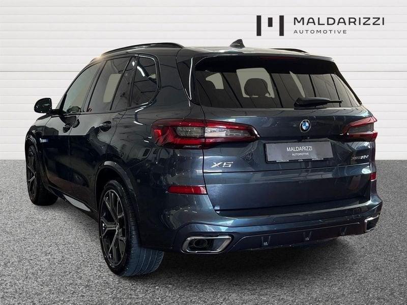 BMW X5 G05 2018 xdrive30d mhev 48V Msport auto