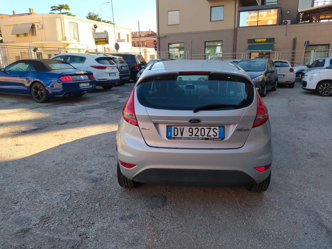 Ford Fiesta 1.4 TDCi 68CV 5 porte Titanium Neopatentati