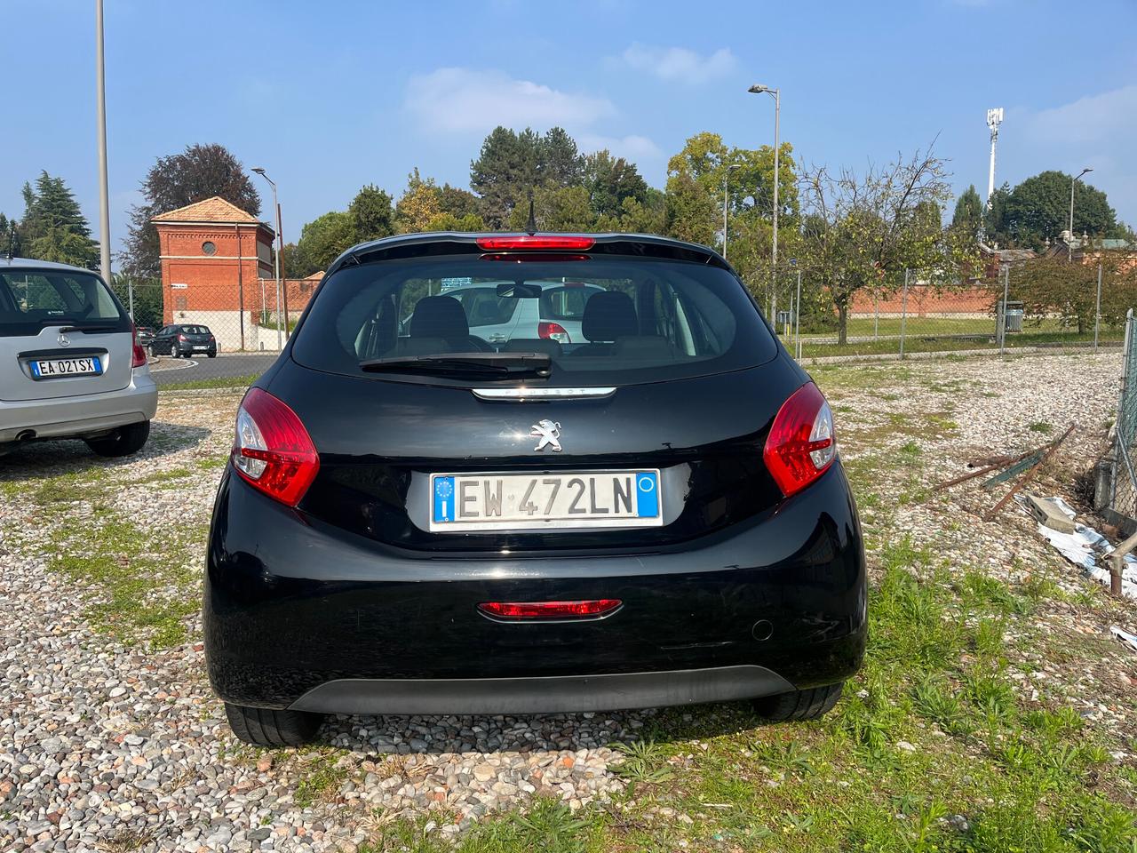 Peugeot 208 1.4 VTi 95 CV 5p. GPL Active - Si permuta Ok Neopatentato