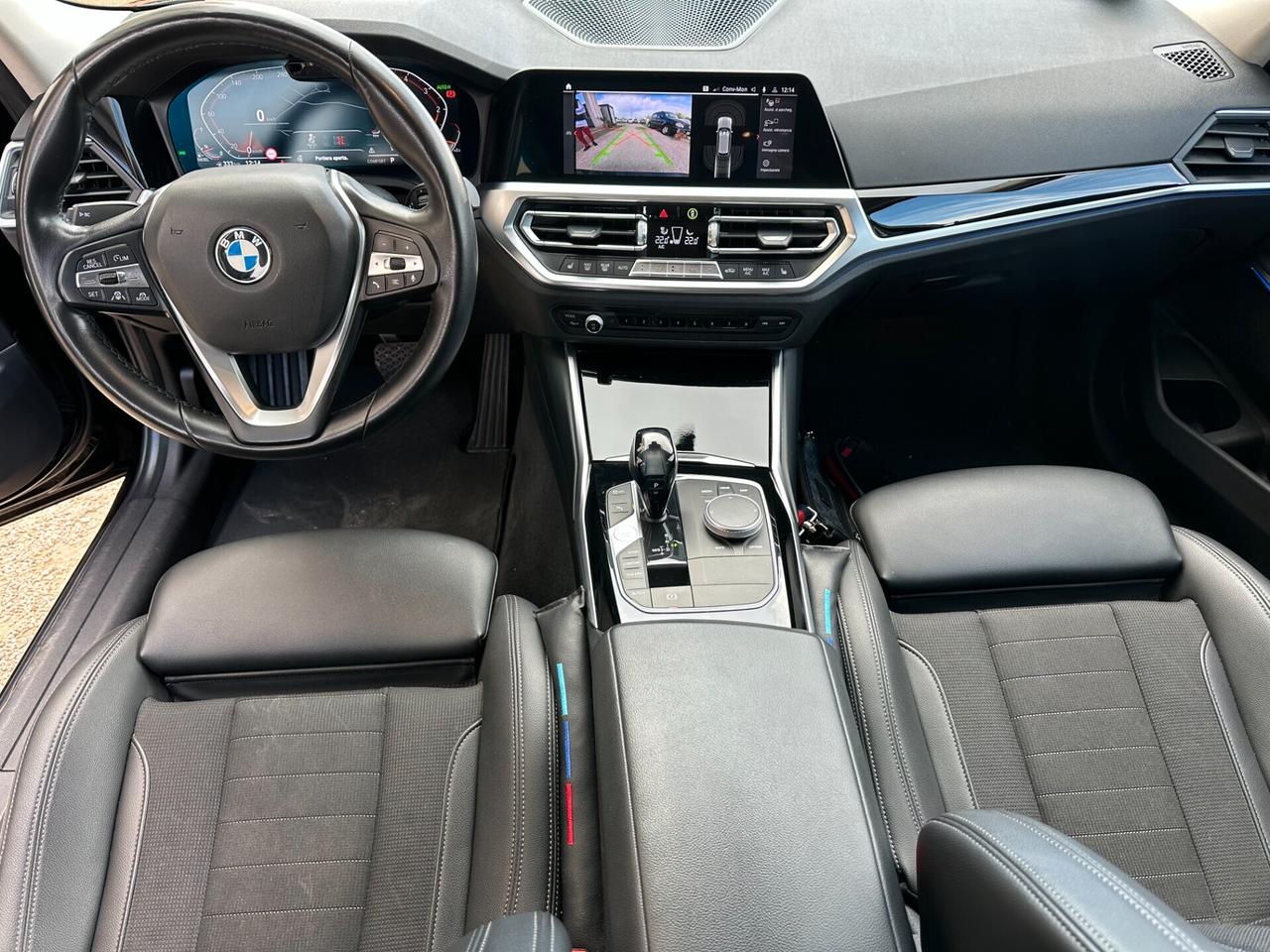 Bmw 320 320d Touring Luxury 2020 60milaKM