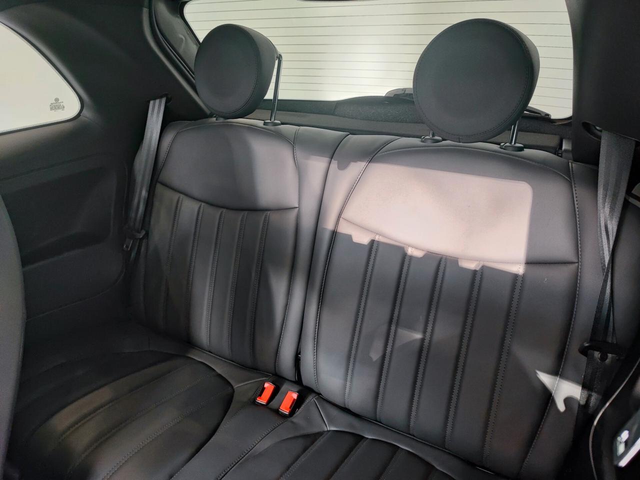 Abarth 595 1.4 Turbo T-Jet Turismo FULL OPTIONAL