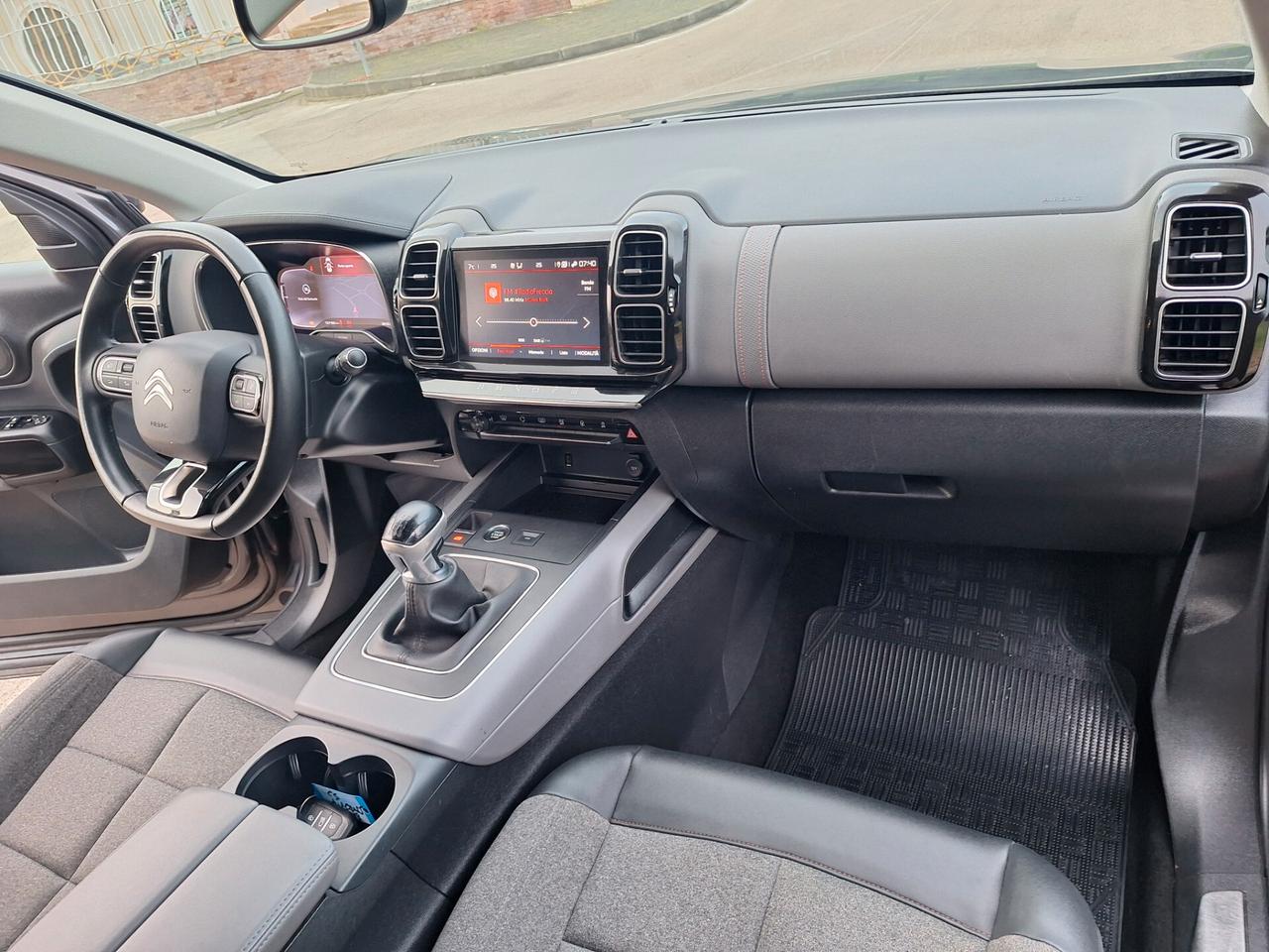 Citroen C5 Aircross 1.5 HDi 130 Shine NAVI CAMERA 2019