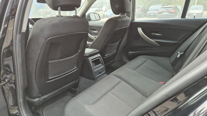 BMW Serie 3 (F30/31) 316d Touring Business A...