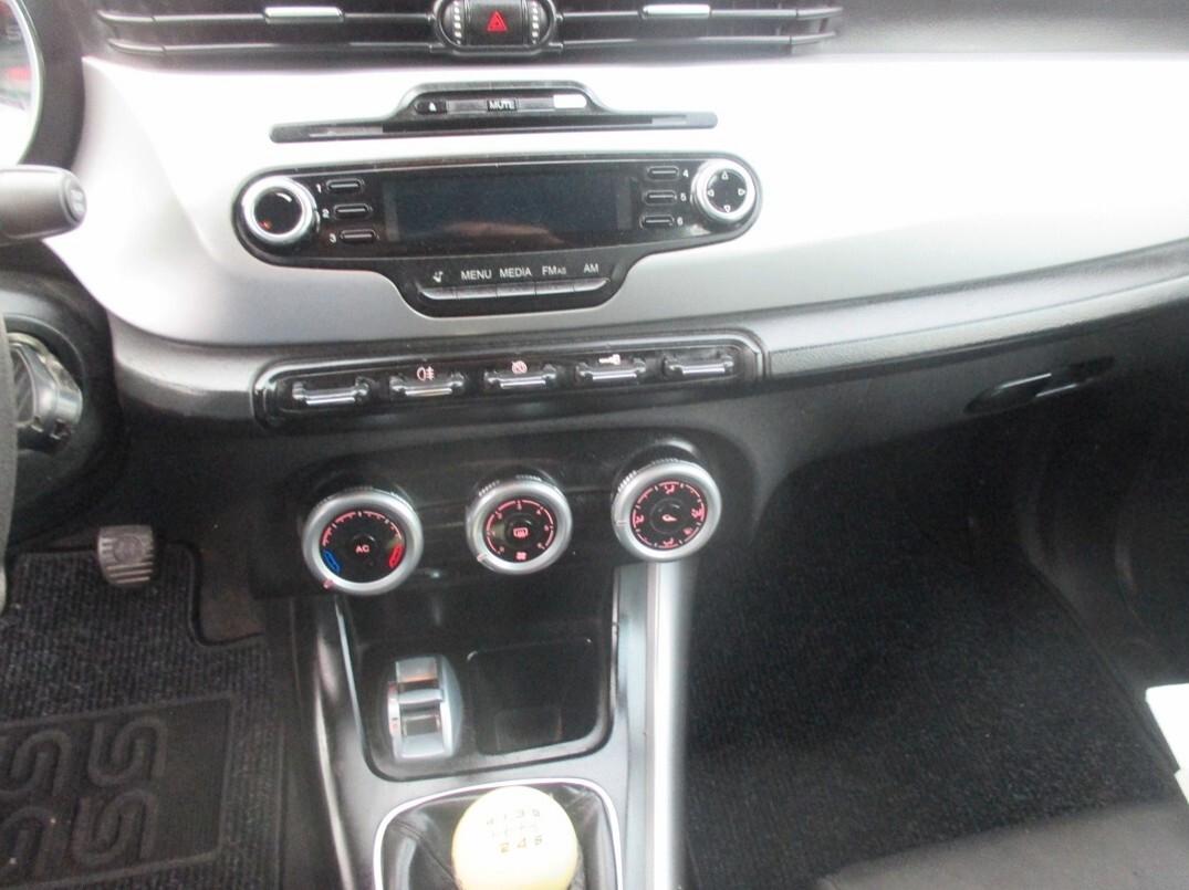 Alfa Romeo Giulietta 1.6 JonTDm-2 105 CV Progressi