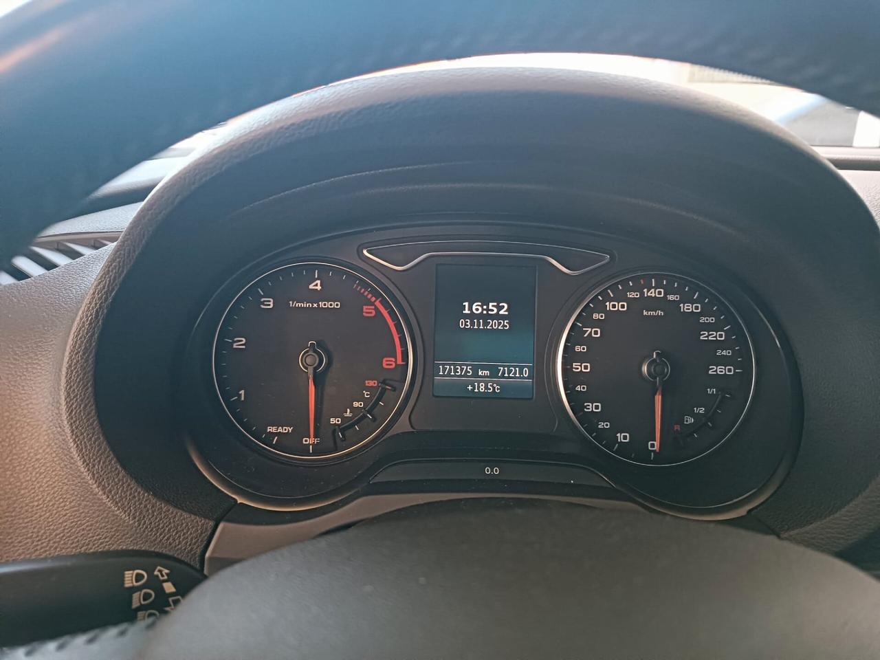 Audi A3 SPB 1.6 TDI clean diesel quattro edition