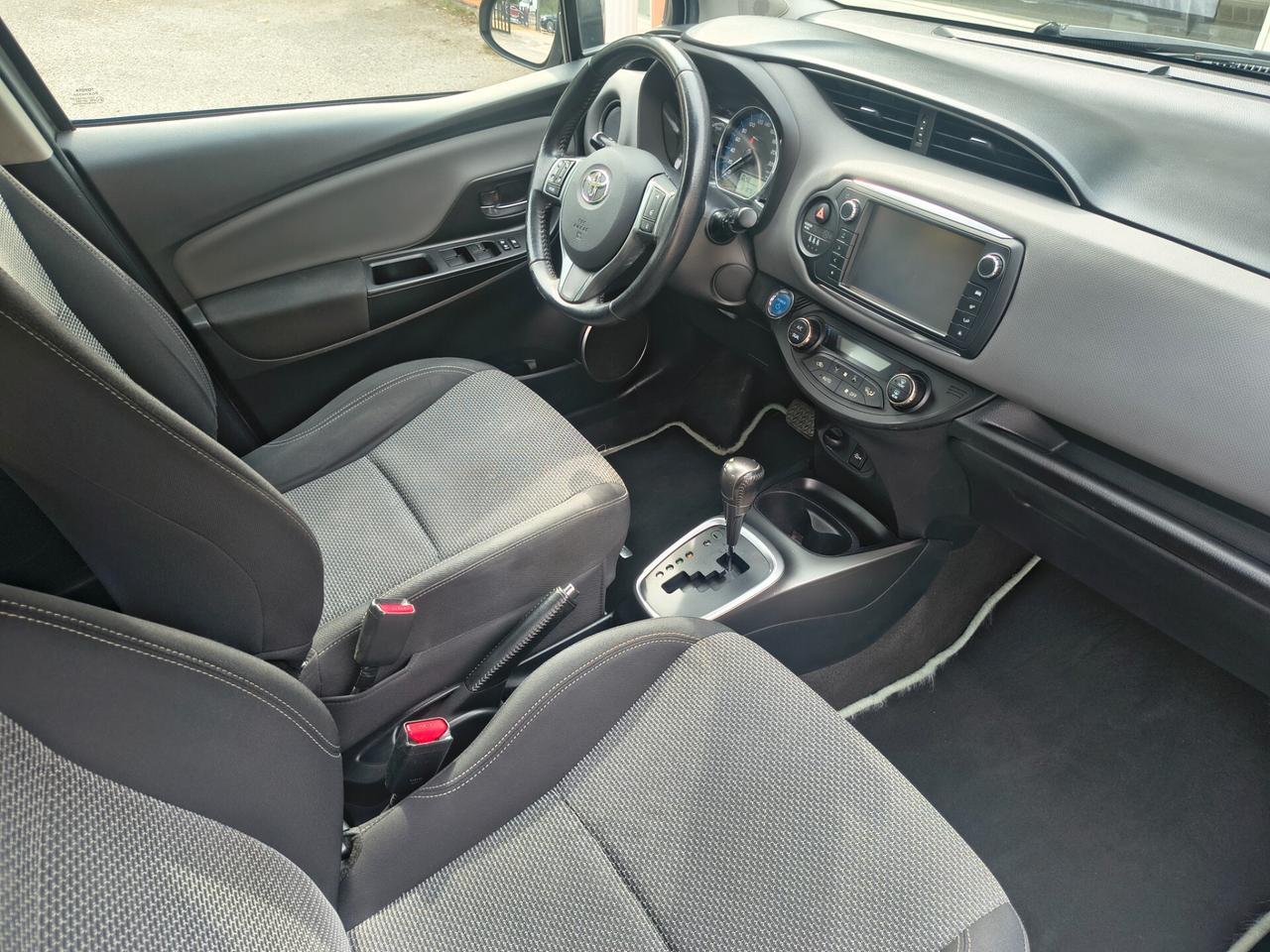 TOYOTA YARIS 1.5 HYBRID 5 PORTE AUTOMATICA