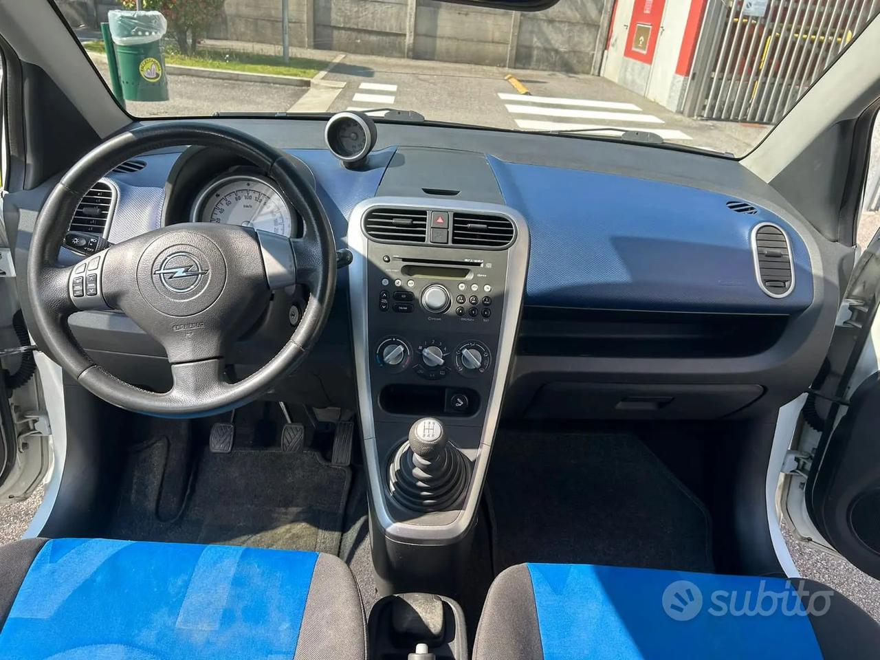 Opel agila