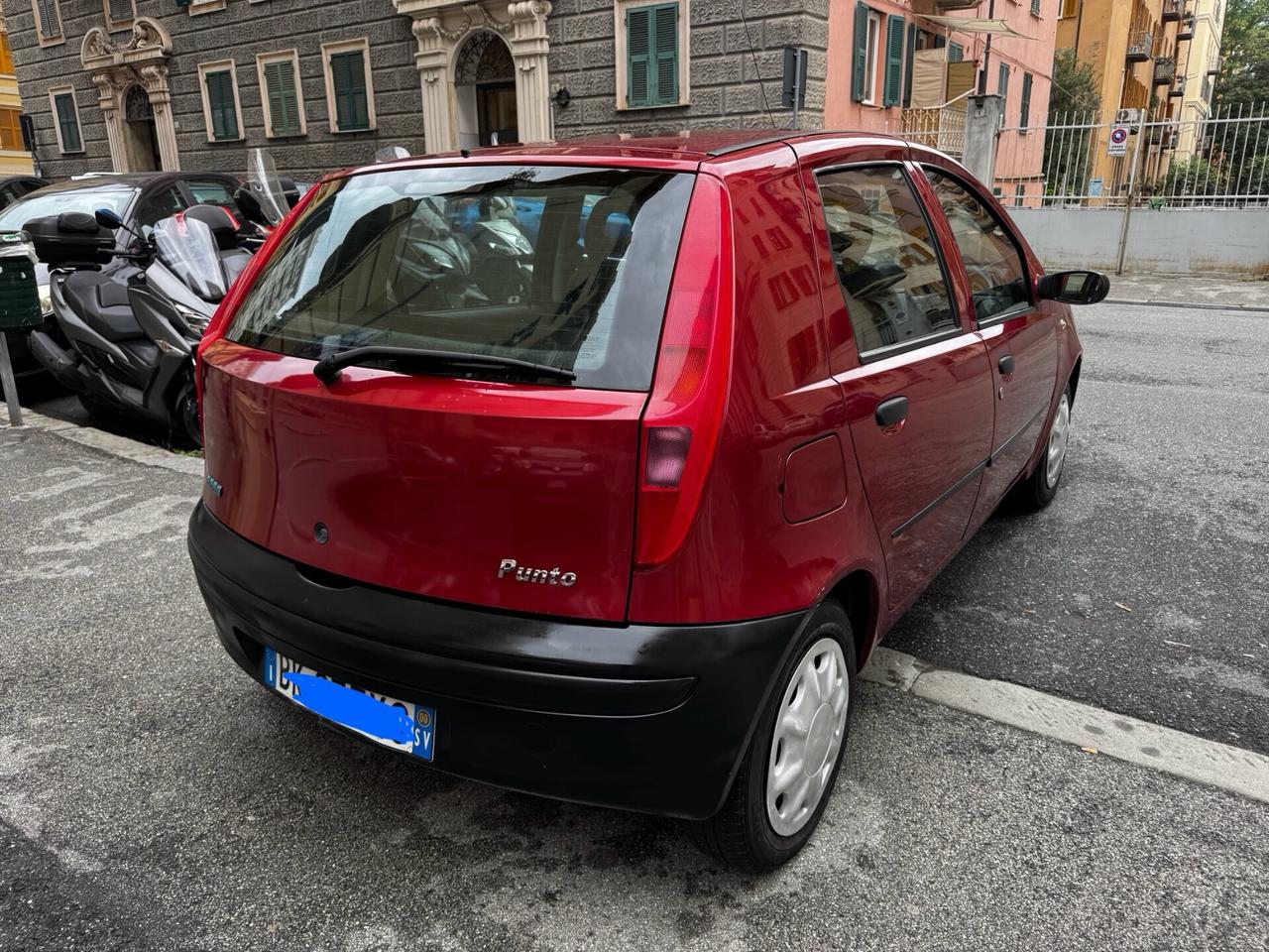Fiat Punto 1.2i 16V cat 5 porte ELX