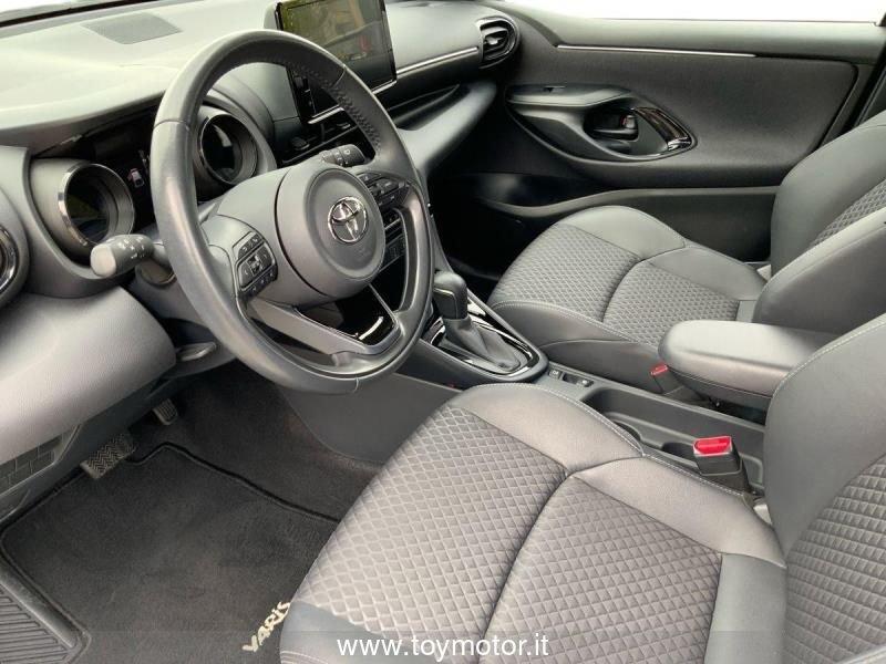 Toyota Yaris 4ª serie 1.5 Hybrid 5 porte Style