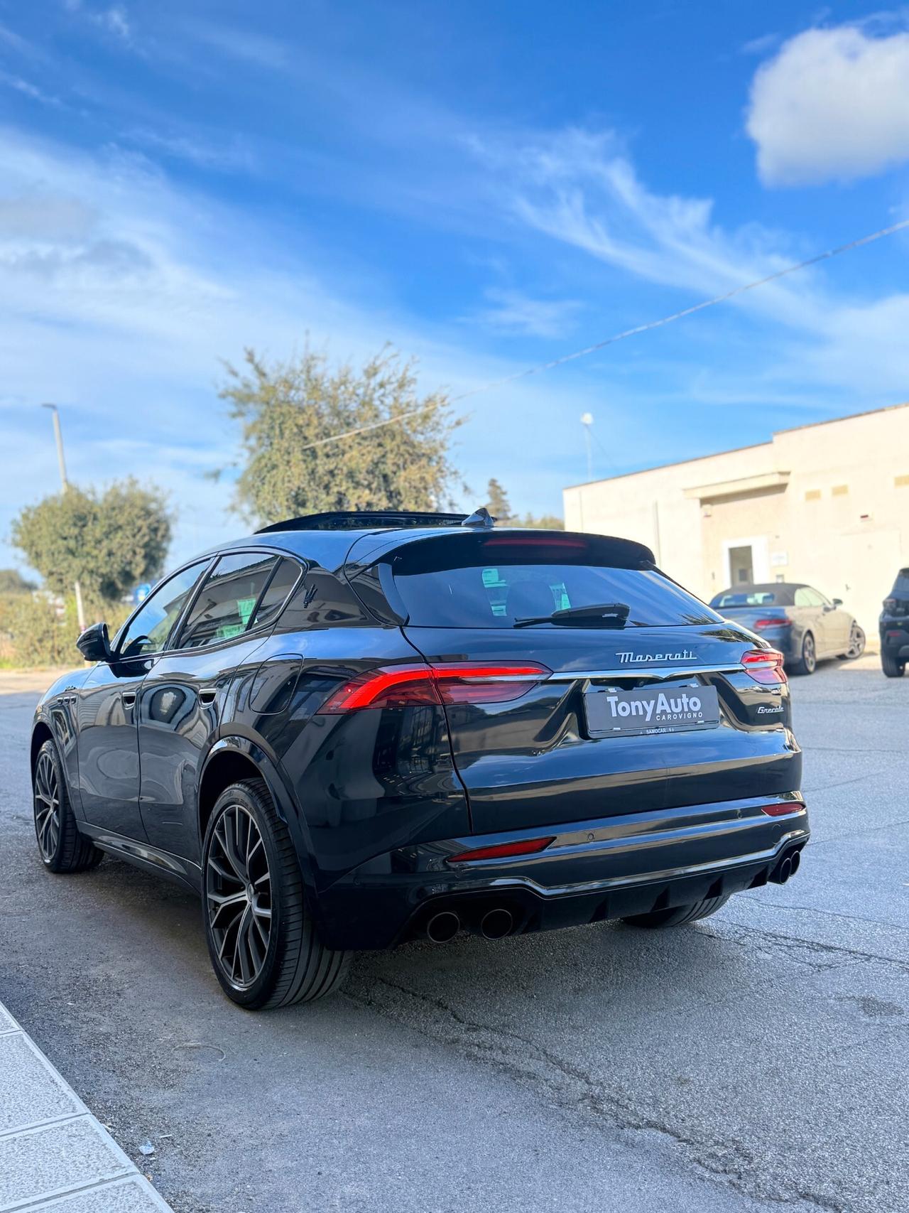 Maserati Grecale MHEV BENZINA/ELETTRICA 330 CV Modena TETTO APRIBILE,TELECAMERA 360,APPLE CARPLAY,NAVI