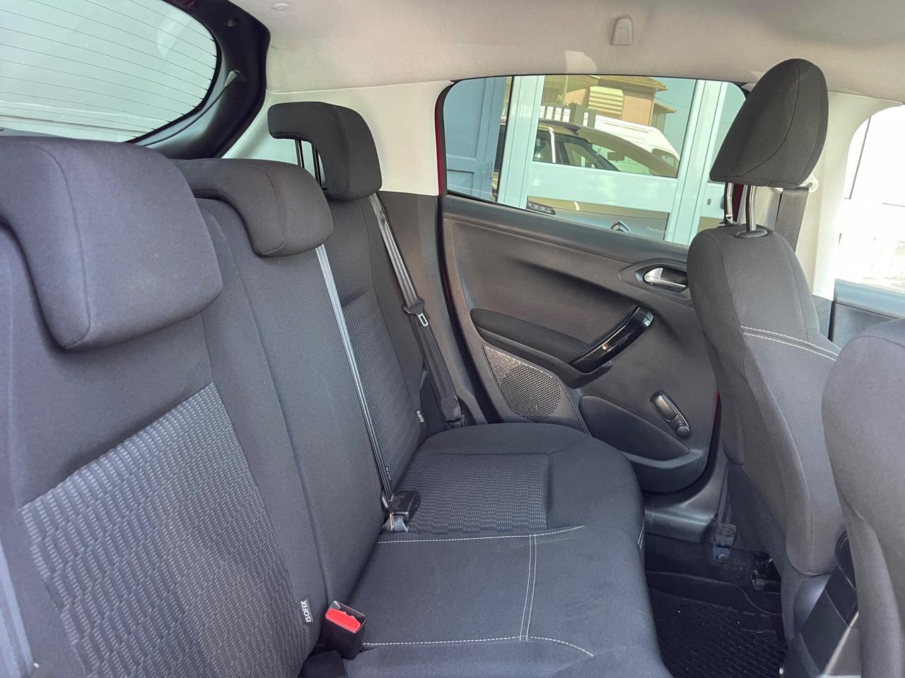 Peugeot 208 PureTech 82 5 porte Allure