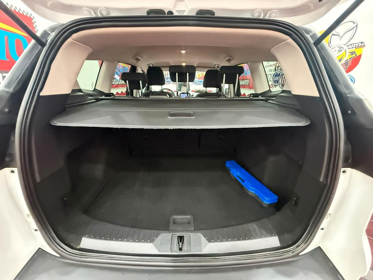 Ford Kuga 2.0 120cv TITANIUM - 2016