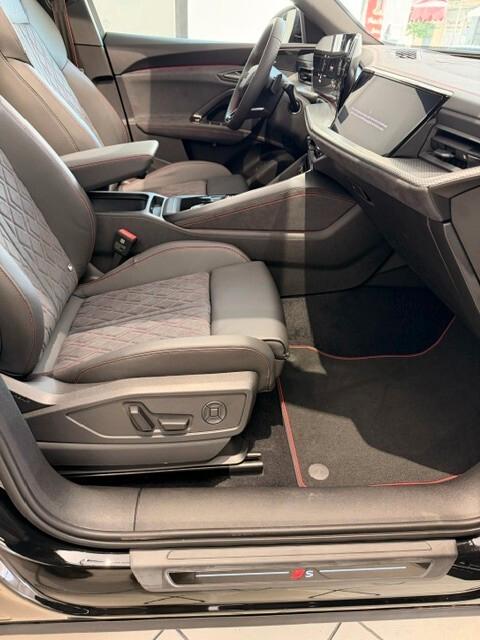 Audi Q5 TDI 150 kW mHEV+ S tronic quattro line edition