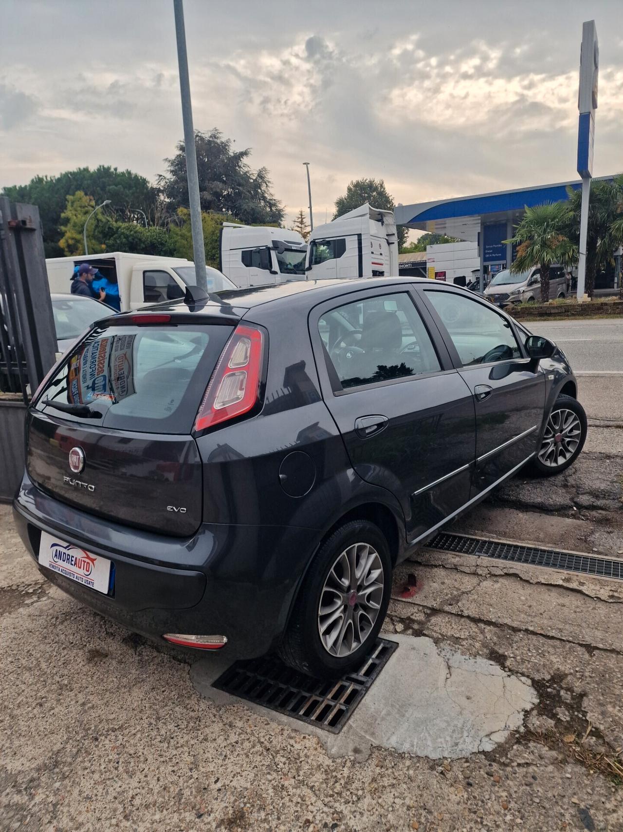 Fiat Punto Evo 1.4 5 porte S&S Active distr ok.