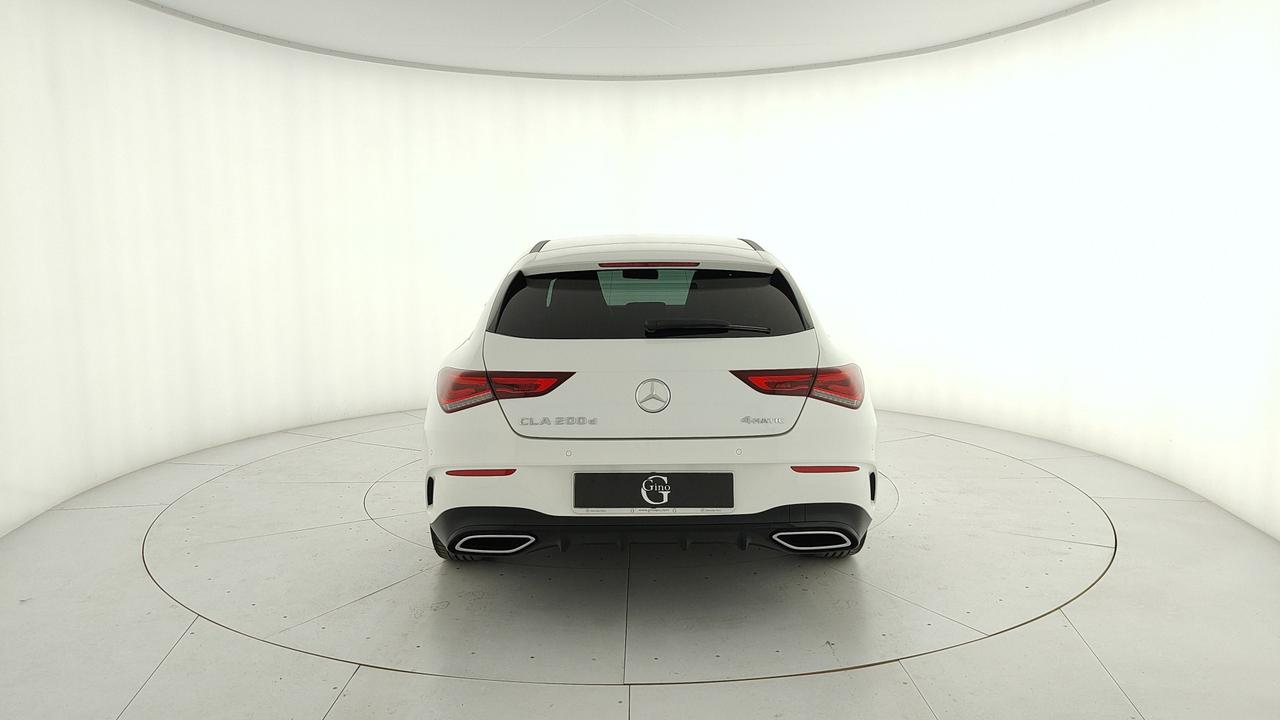 Mercedes-Benz CLA Sh.Brake - X118 - CLA Shooting Brake 200 d Premium 4matic auto