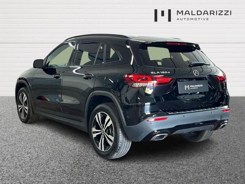 Mercedes-Benz GLA GLA-H247 2020 180 d Sport Plus auto
