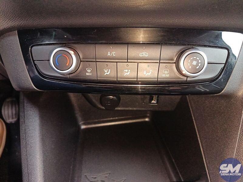 Opel Corsa Corsa 1.2 Design & Tech