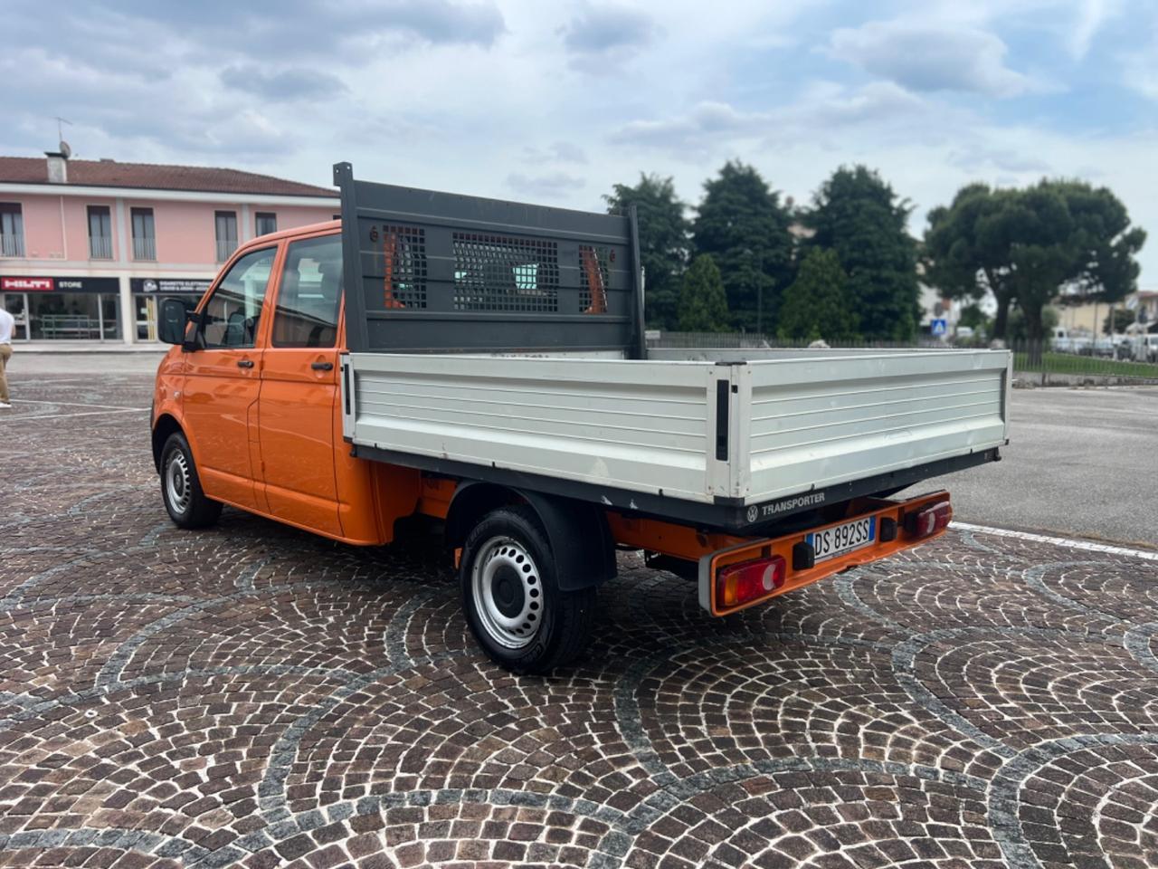 Volkswagen Transporter 2.0 TDI 140CV PL-DC Cabinato