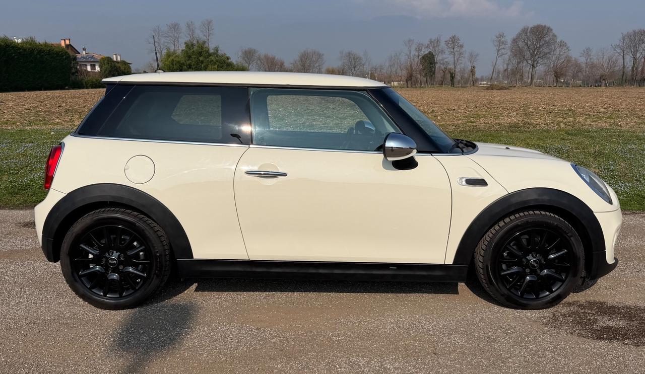 MINI COOPER ONE 1.2 BENZINA NEOPATENTATi F56