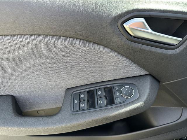 RENAULT Clio TCe 90 CV 5 porte Techno