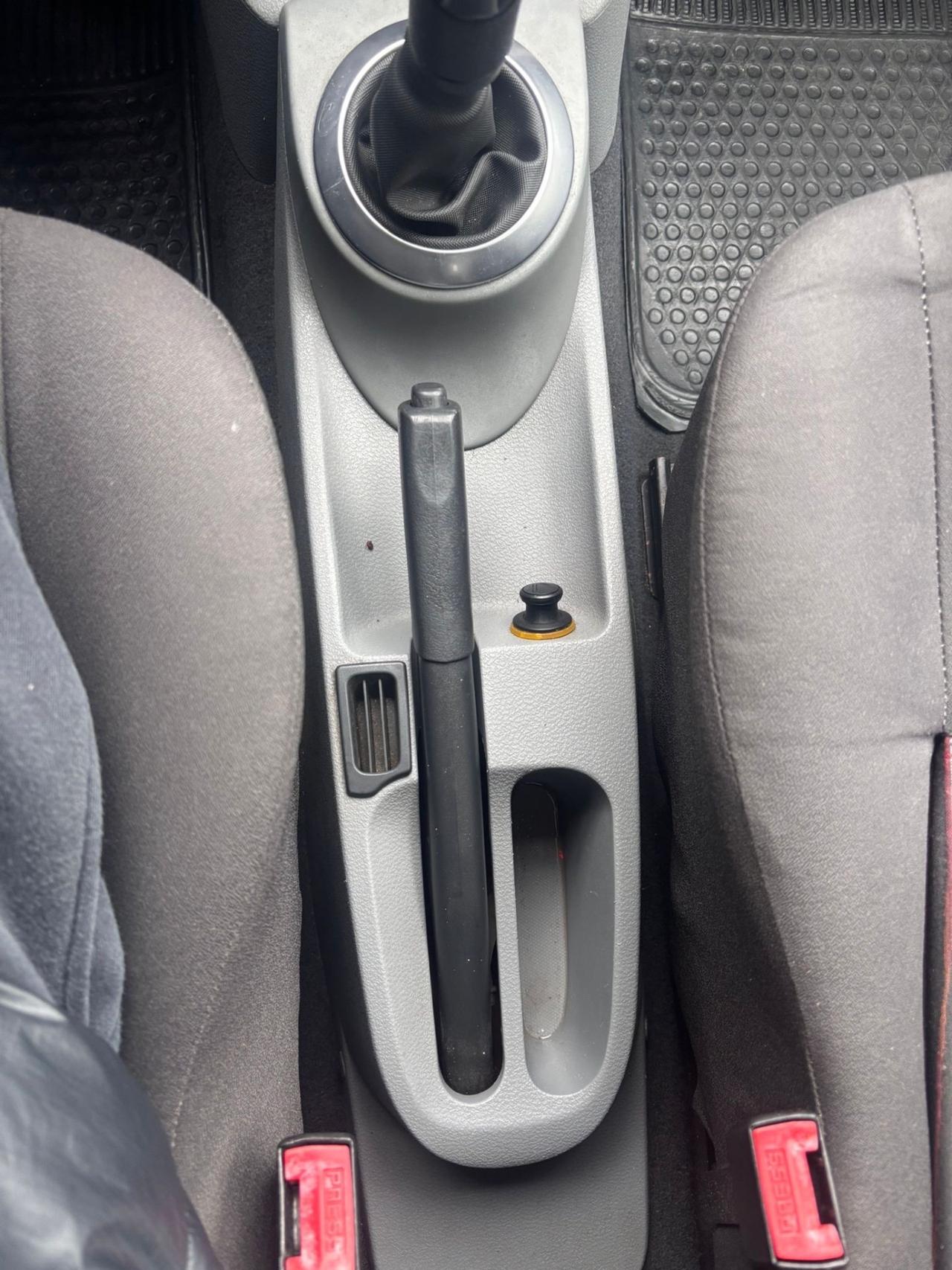 Renault Modus 1.5 dCi 85CV Dynamique