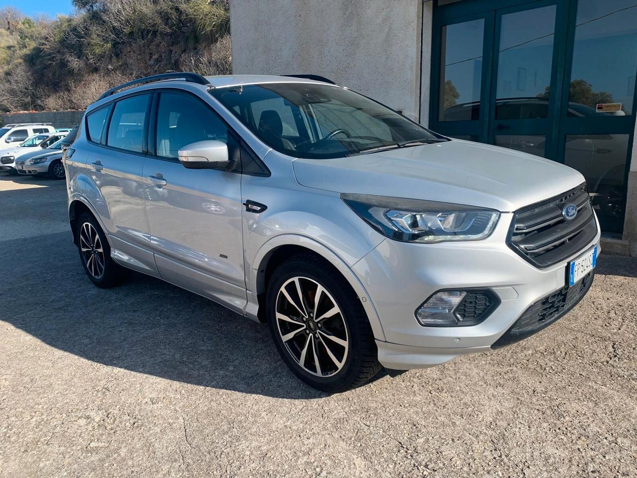 Ford Kuga 2.0 TDCI 4WD ST-Line - 2018