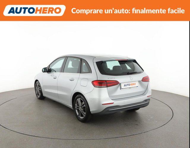 MERCEDES-BENZ B 180 d Automatic Executive