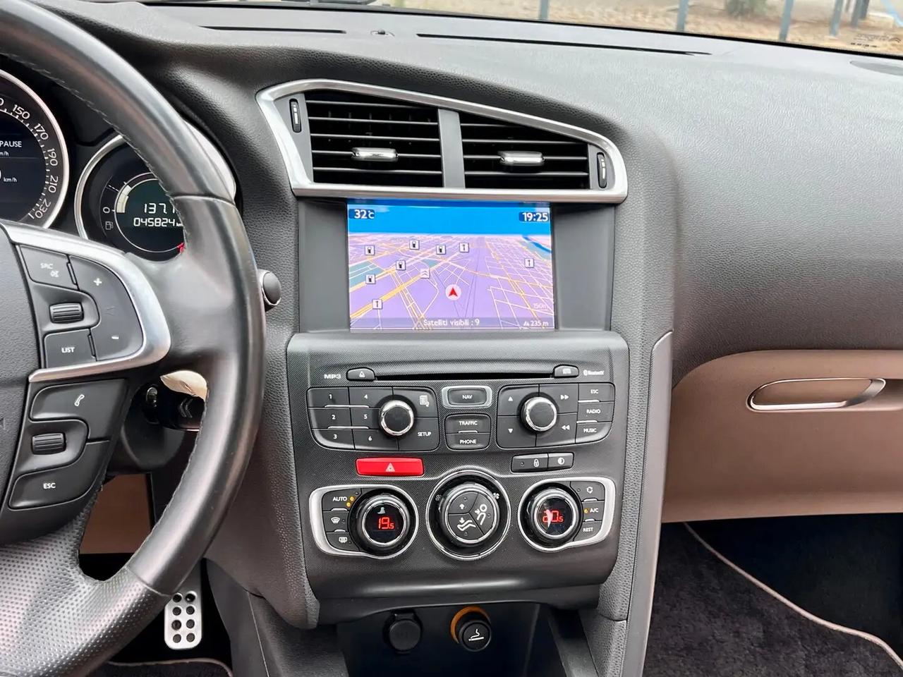 Ds DS4 Automobiles 4 1.6 Turbo THP 200cv Sport Chic