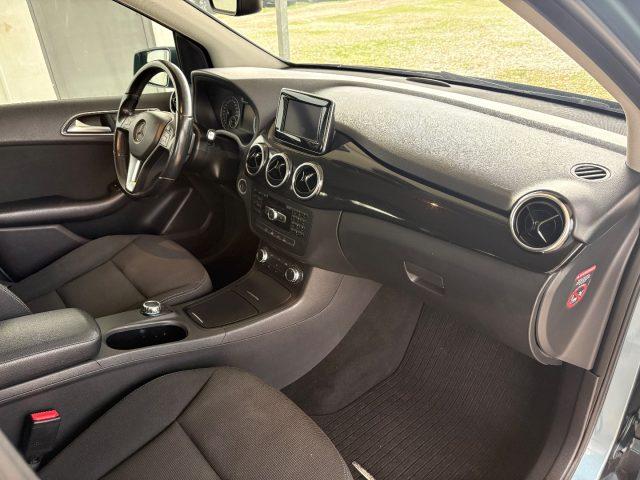 MERCEDES-BENZ B 220 4Matic 4X4 AUTOMATICA ERUO 6B BENZINA POCHI KM
