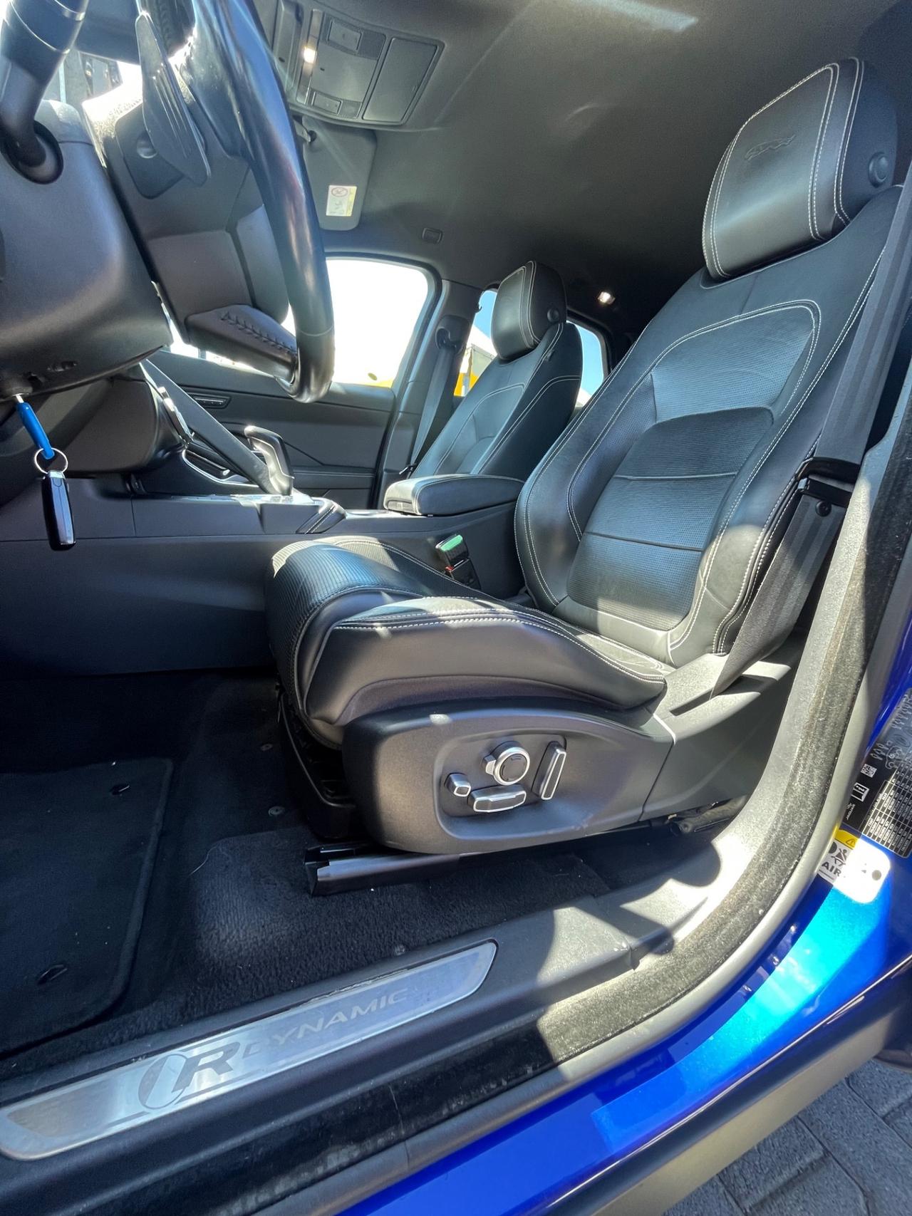 Jaguar E-Pace 2.0D 180 CV AWD aut. R-Dynamic HSE